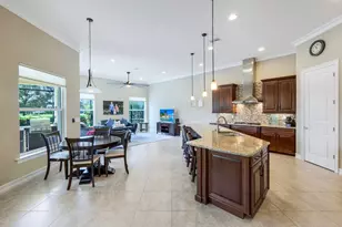 9337 Campanile Cir, Naples, FL 34114 - Photo 14