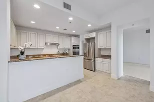 2710 Callista Ct, Naples, FL 34114 - Photo 10