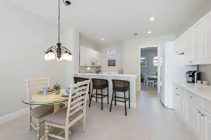 9224 Campanile Cir, Naples, FL 34114 - Photo 8