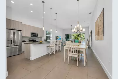 811 108th Avenue N, Naples, FL 34108 - Photo 10