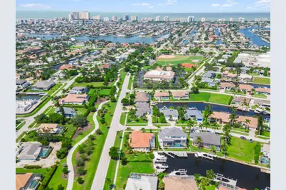 1500 Winterberry Drive, Marco Island, FL 34145 - Photo 38