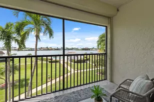 730 W Elkcam Cir, Marco Island, FL 34145 - Photo 12