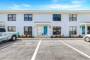 138 Marco Villas Dr S, Marco Island, FL 34145 - Photo 16