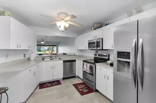 409 Gabriel Cir, Naples, FL 34104 - Photo 6