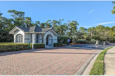 409 Gabriel Circle #2207, Naples, FL 34104 - Photo 2