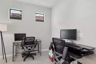 2191 Yellowfin Cir, Naples, FL 34114 - Photo 20