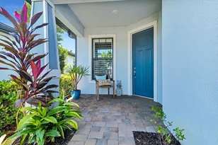 2191 Yellowfin Cir, Naples, FL 34114 - Photo 2