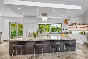 600 Crescent St, Marco Island, FL 34145 - Photo 10