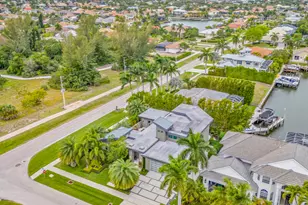 600 Crescent St, Marco Island, FL 34145 - Photo 42