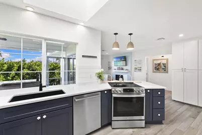 101 San Salvador Street, Naples, FL 34113 - Photo 12