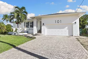 101 San Salvador St, Naples, FL 34113 - Photo 1