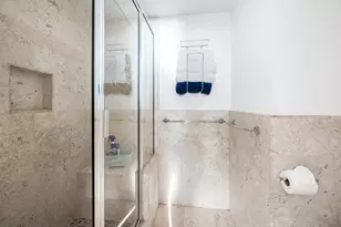 180 Seaview Ct, Marco Island, FL 34145 - Photo 20