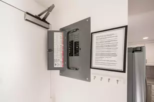 180 Seaview Ct, Marco Island, FL 34145 - Photo 36