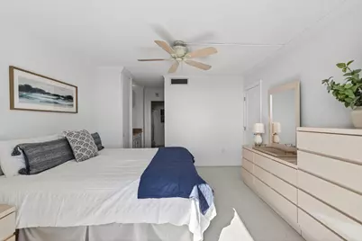 180 Seaview Court #1002, Marco Island, FL 34145 - Photo 14