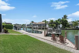 580 Goldcoast Ct, Marco Island, FL 34145 - Photo 44