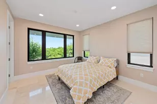 706 Waterside Dr, Marco Island, FL 34145 - Photo 12