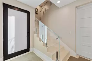 706 Waterside Dr, Marco Island, FL 34145 - Photo 10