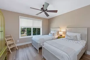 549 Tigertail Ct, Marco Island, FL 34145 - Photo 26