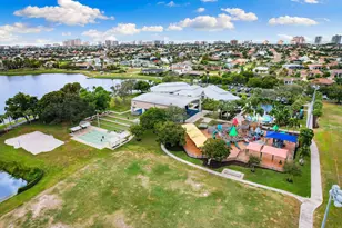 299 S Heathwood Dr, Marco Island, FL 34145 - Photo 44