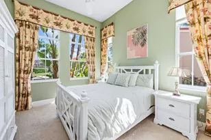 8589 Bellagio Dr, Naples, FL 34114 - Photo 22