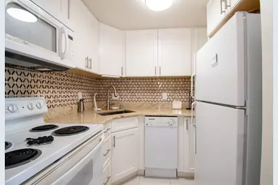 140 Seaview Court #304S, Marco Island, FL 34145 - Photo 14