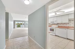 710 W Elkcam Cir, Marco Island, FL 34145 - Photo 6