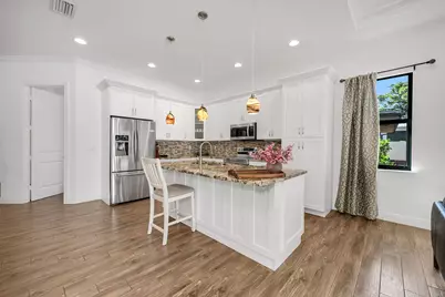 833 109th Avenue N, Naples, FL 34108 - Photo 14