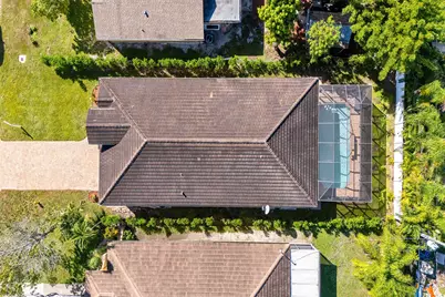 833 109th Avenue N, Naples, FL 34108 - Photo 40