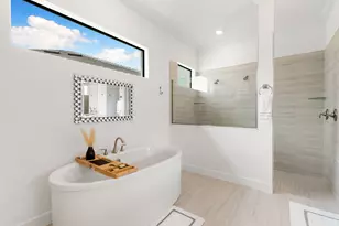 3122 Heather Glen Ct, Naples, FL 34114 - Photo 24