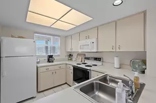 897 Collier Ct, Marco Island, FL 34145 - Photo 10