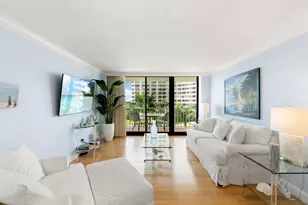 380 Seaview Ct, Marco Island, FL 34145 - Photo 4