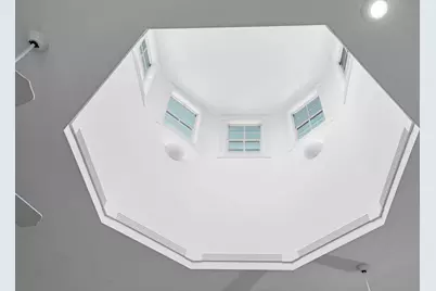 380 Periwinkle Court, Marco Island, FL 34145 - Photo 4