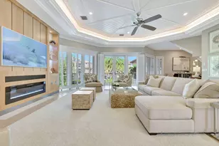 195 S Beach Dr, Marco Island, FL 34145 - Photo 4