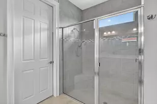 18725 Lake Hammock Dr, Naples, FL 34114 - Photo 30