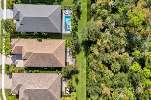 11241 Daphne Ct, Naples, FL 34120 - Photo 40