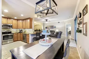 7878 Clemson St, Naples, FL 34104 - Photo 4