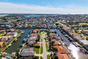 196 Richmond Ct, Marco Island, FL 34145 - Photo 36