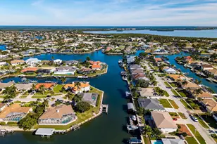 196 Richmond Ct, Marco Island, FL 34145 - Photo 40