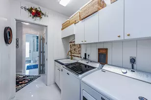 200 N Barfield Dr, Marco Island, FL 34145 - Photo 22