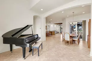 864 Magnolia Ct, Marco Island, FL 34145 - Photo 8