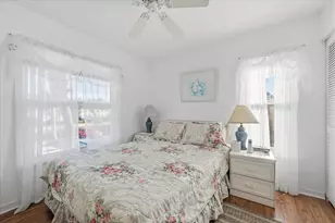 1165 Mainsail Dr, Naples, FL 34114 - Photo 28