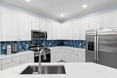 9110 Capistrano S #8402, Naples, FL 34113 - Photo 8