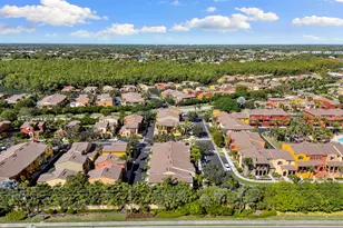 9110 Capistrano S, Naples, FL 34113 - Photo 30