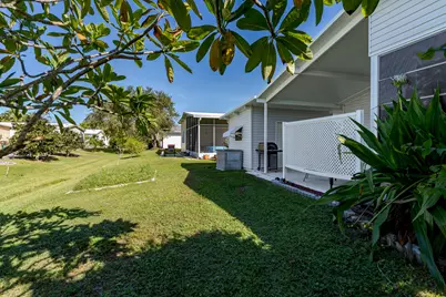 255 Riverwood Road, Naples, FL 34114 - Photo 32