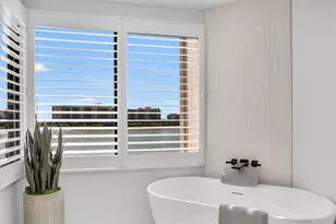 533 La Peninsula Blvd, Naples, FL 34113 - Photo 20