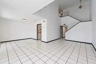 494 Bristle Cone Ln, Naples, FL 34113 - Photo 4