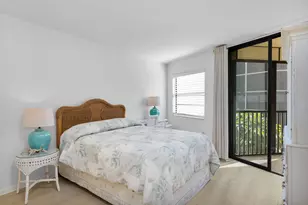 929 Collier Ct, Marco Island, FL 34145 - Photo 16