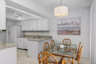 929 Collier Ct, Marco Island, FL 34145 - Photo 12