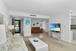 929 Collier Ct, Marco Island, FL 34145 - Photo 10