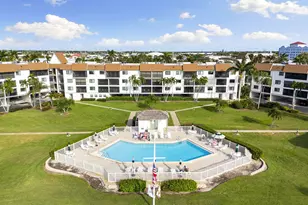 730 W Elkcam Cir, Marco Island, FL 34145 - Photo 24